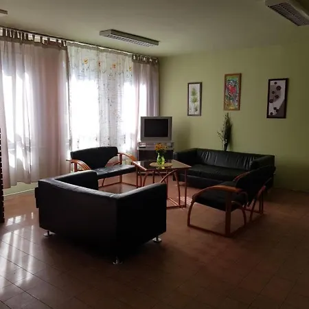 Hostel Berek Szallo Balatonfenyves